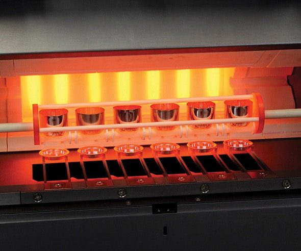 X-ray fluorescence spectrometer